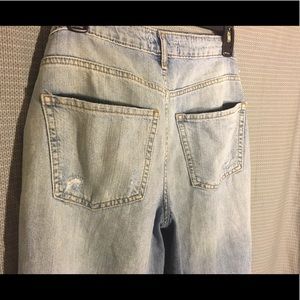 Distressed Forever 21 mom jeans (size 28)